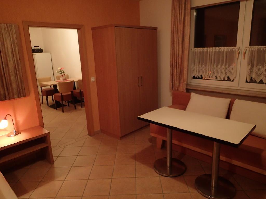 Schapers Ferienwohnungen Emmerthal Exteriör bild